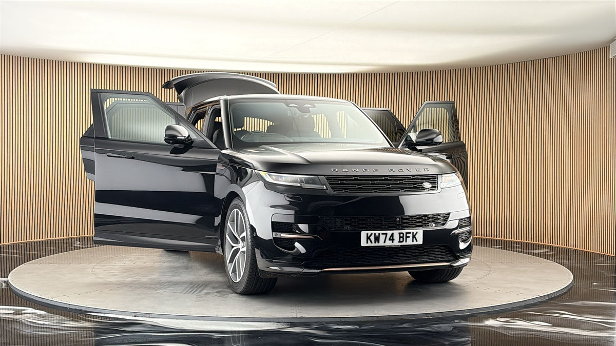 More views of Land Rover Range Rover Sport