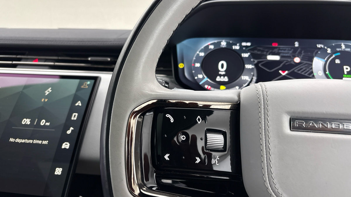 Land Rover Range Rover Sport Image 13