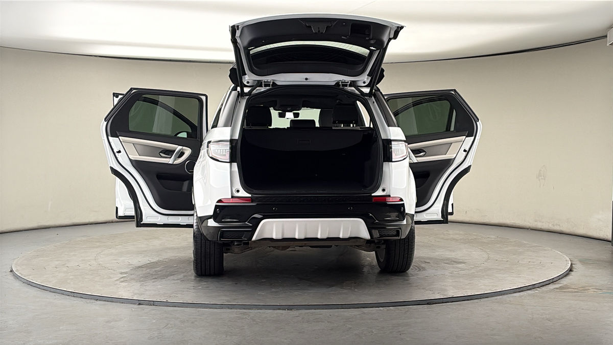 More views of Land Rover Discovery Sport