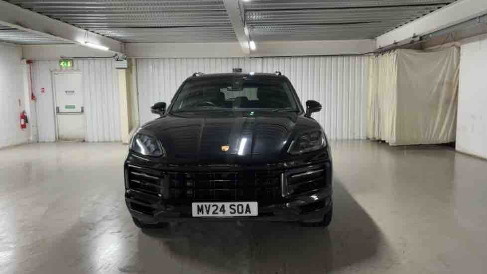 More views of Porsche Cayenne