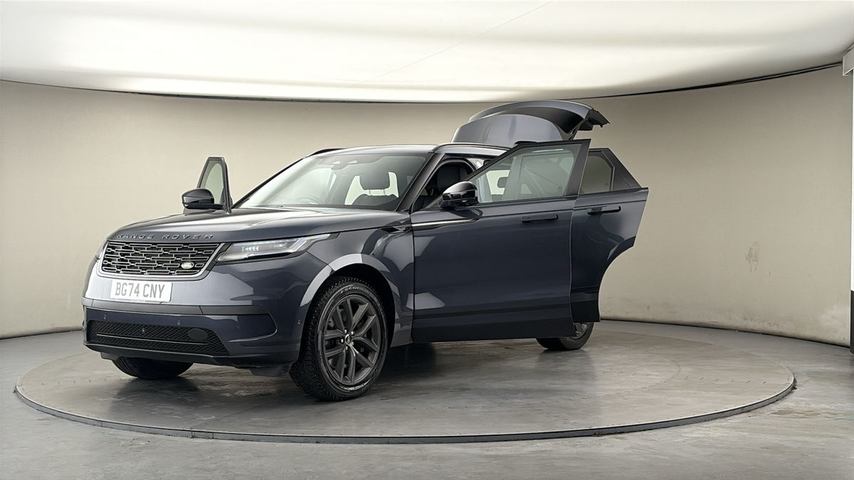 More views of Land Rover Range Rover Velar