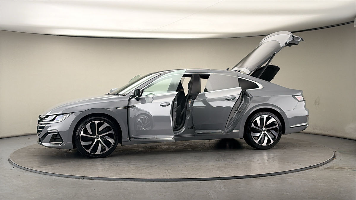 More views of Volkswagen Arteon