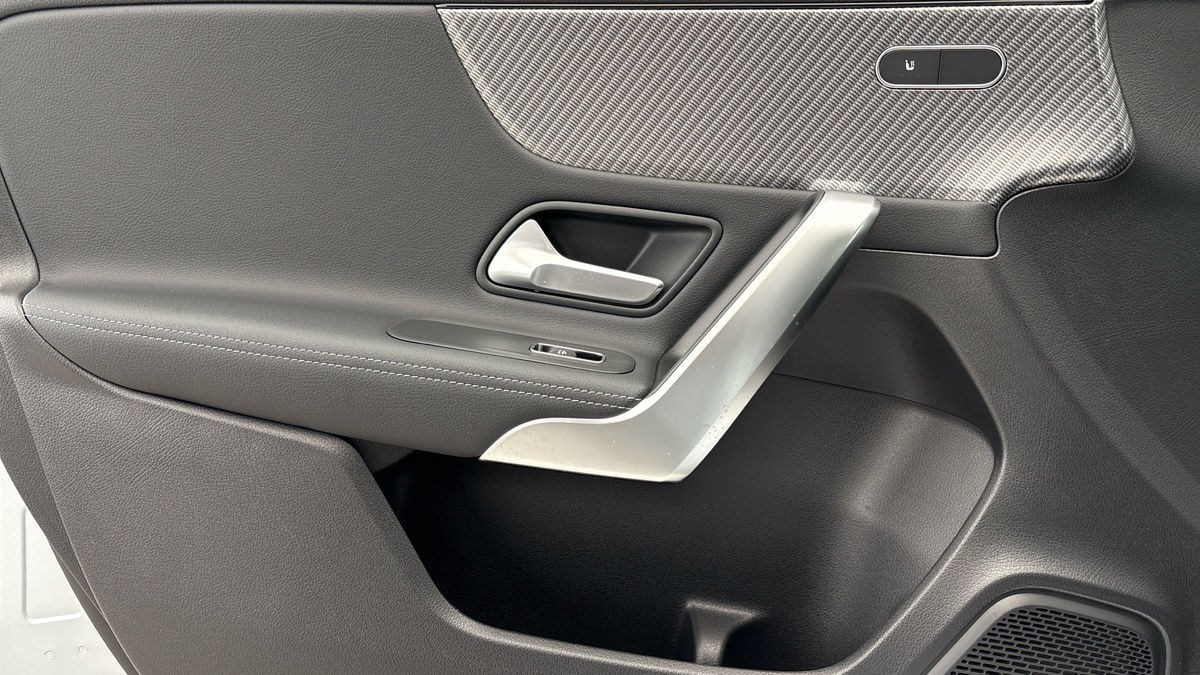 Mercedes-Benz A Class Image 19