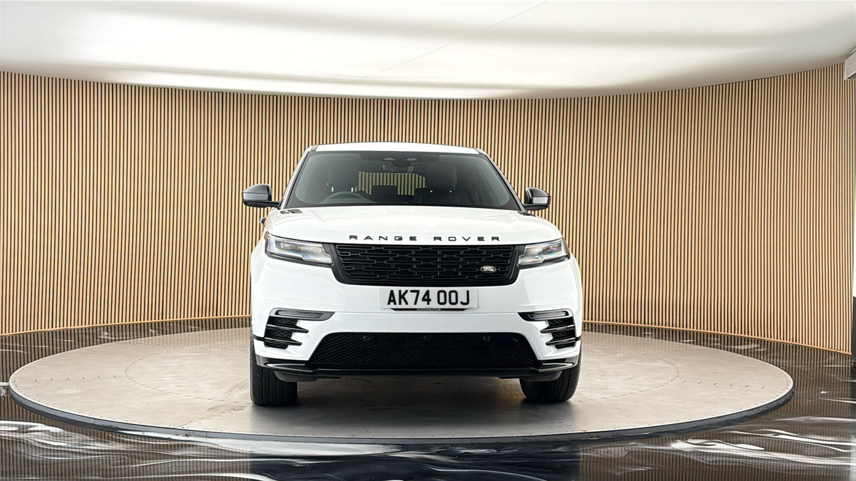 More views of Land Rover Range Rover Velar