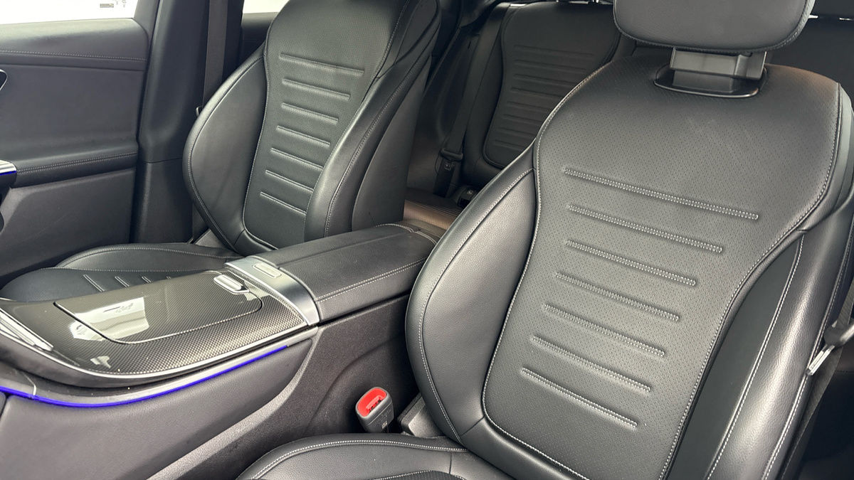 Mercedes-Benz GLC Image 7