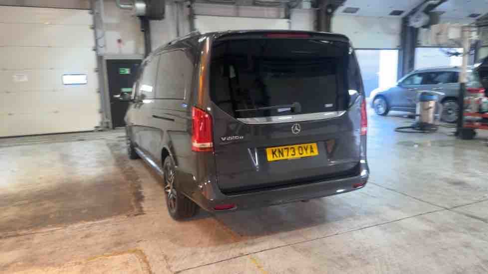 More views of Mercedes-Benz V Class