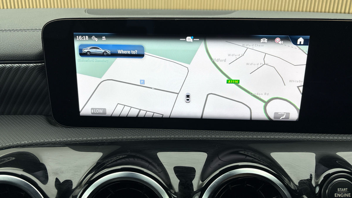 Mercedes-Benz CLA Image 17