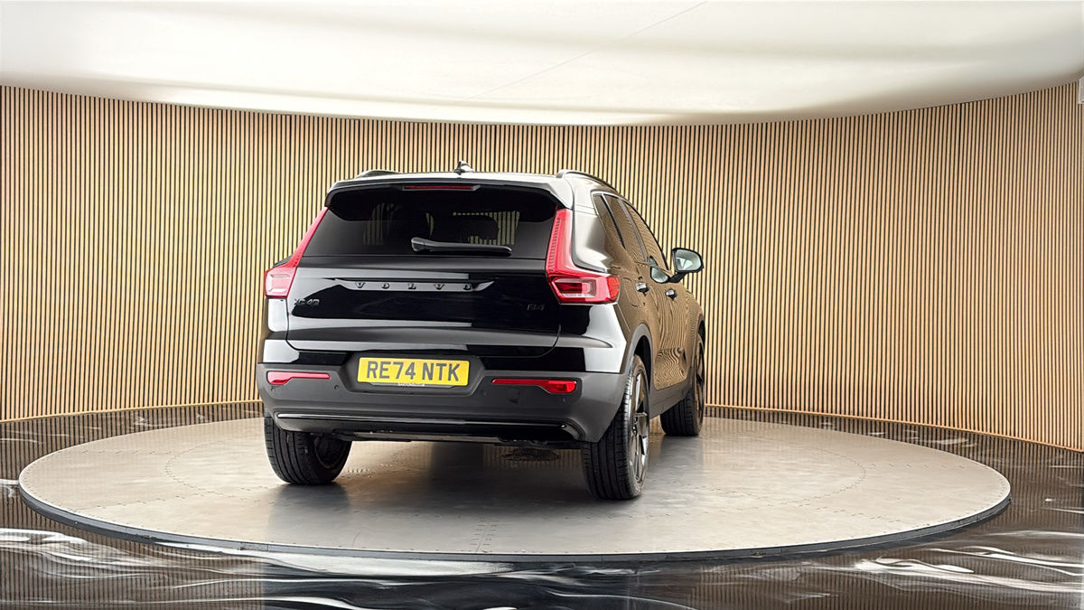 More views of Volvo XC40
