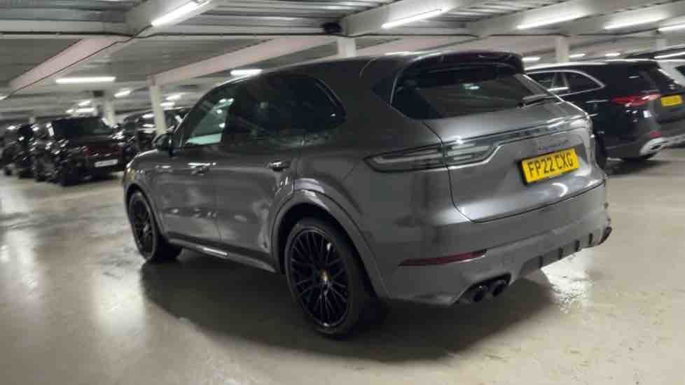 More views of Porsche Cayenne
