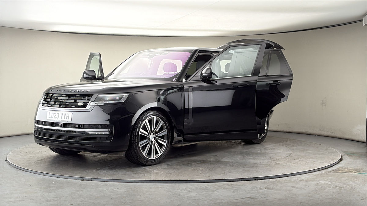 More views of Land Rover Range Rover