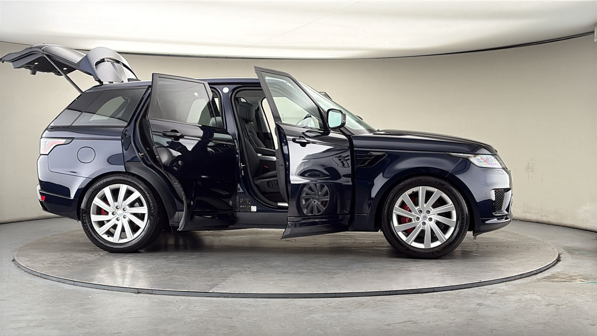 More views of Land Rover Range Rover Sport