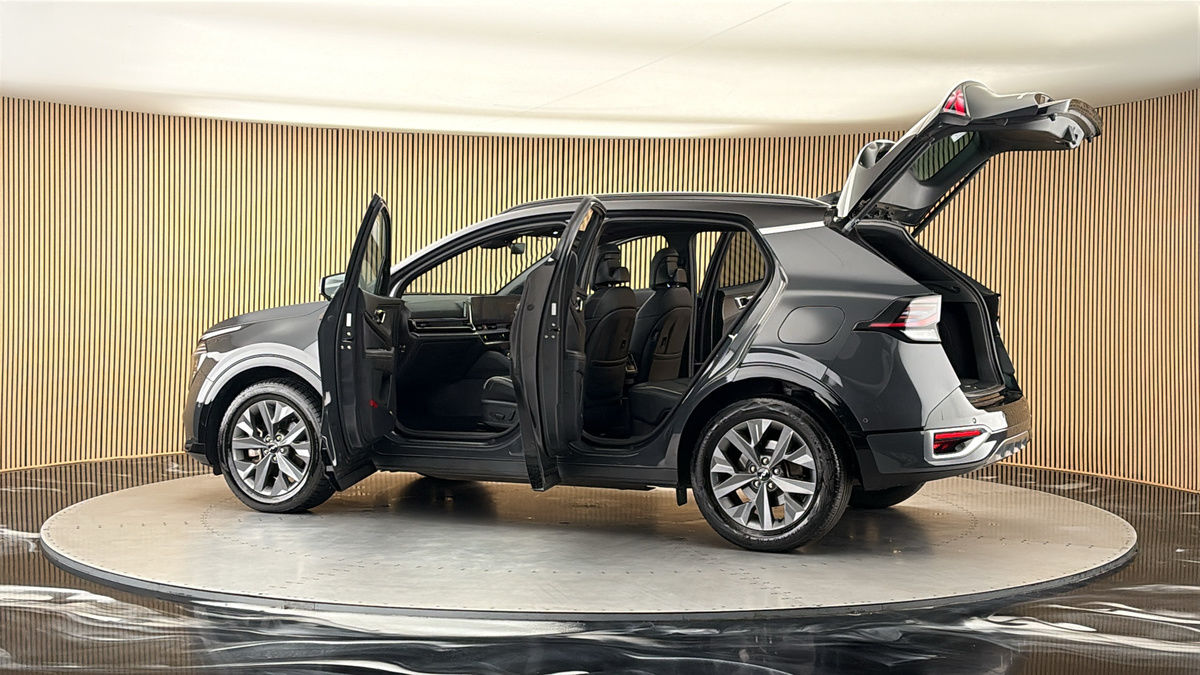 More views of Kia Sportage