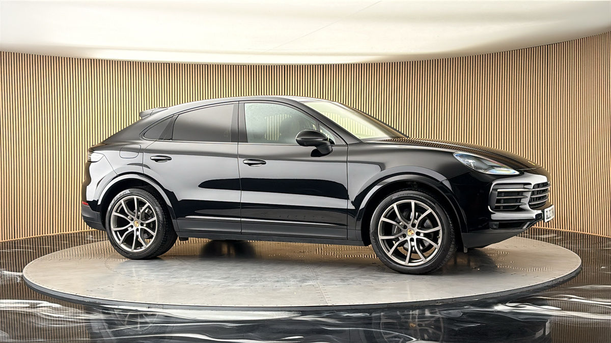 More views of Porsche Cayenne