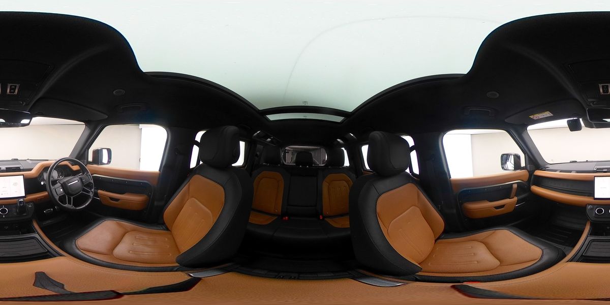 More views of Land Rover Defender 110