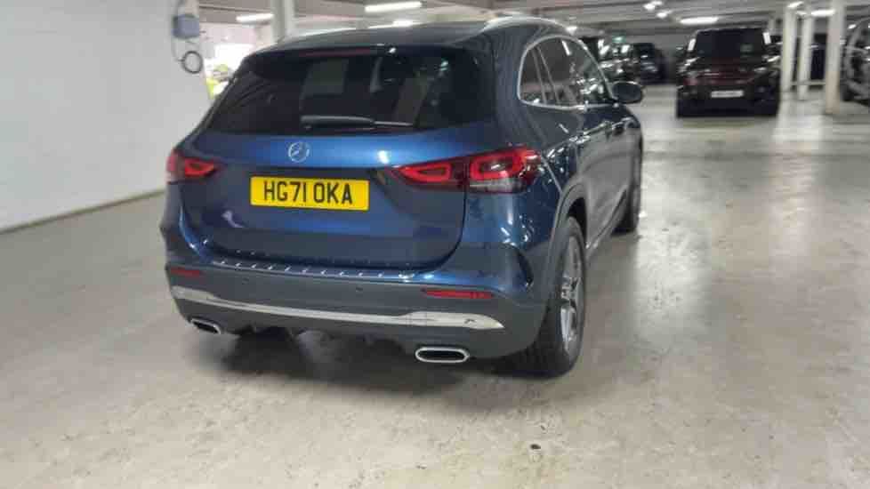 More views of Mercedes-Benz GLA