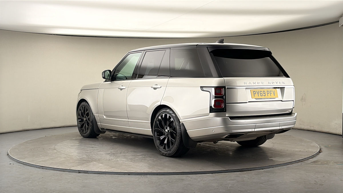 Land Rover Range Rover Image 2