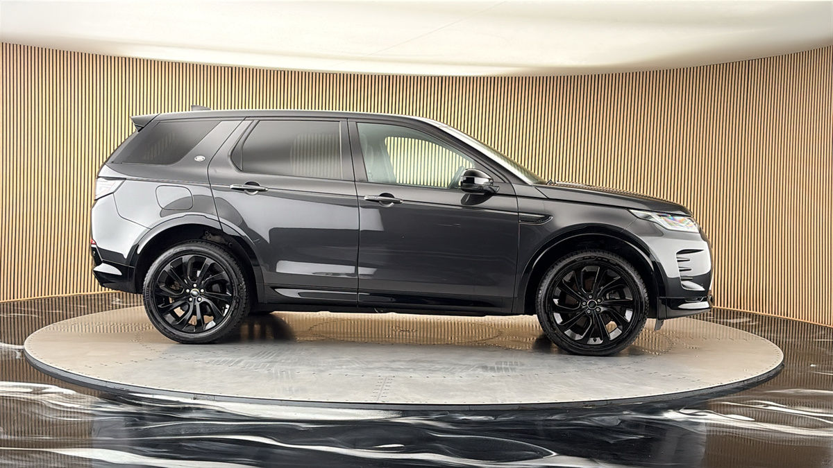 More views of Land Rover Discovery Sport