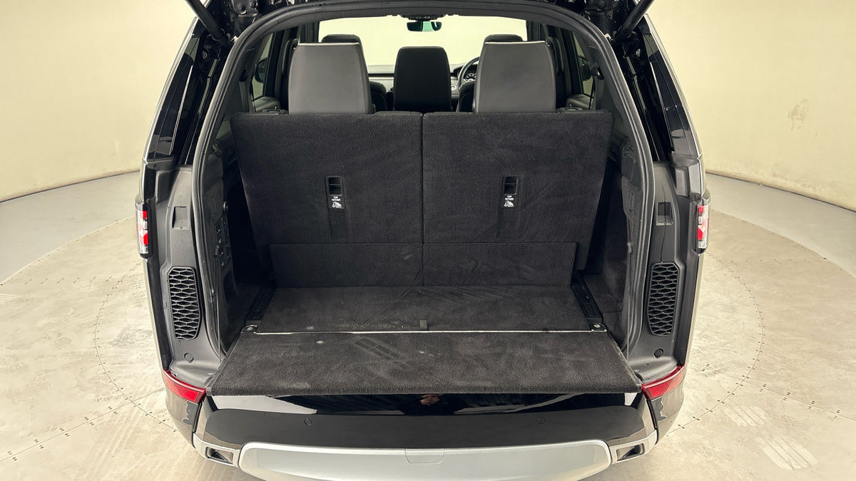 Land Rover Discovery Image 11