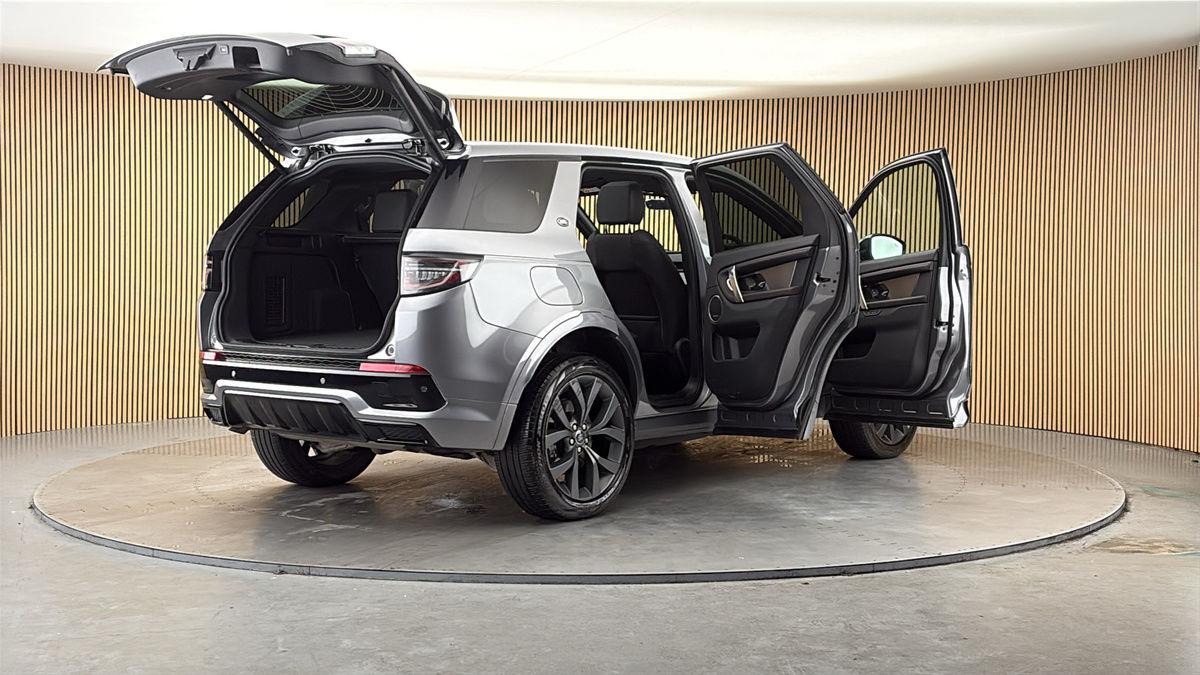 More views of Land Rover Discovery Sport