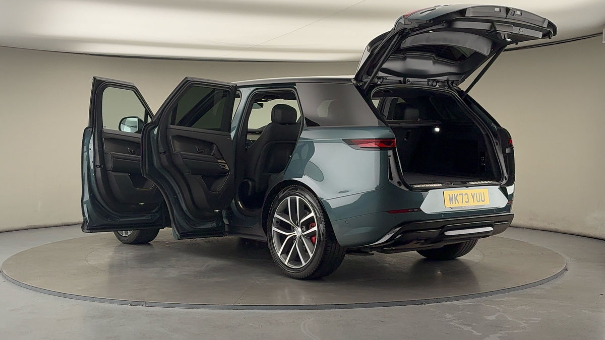 More views of Land Rover Range Rover Sport