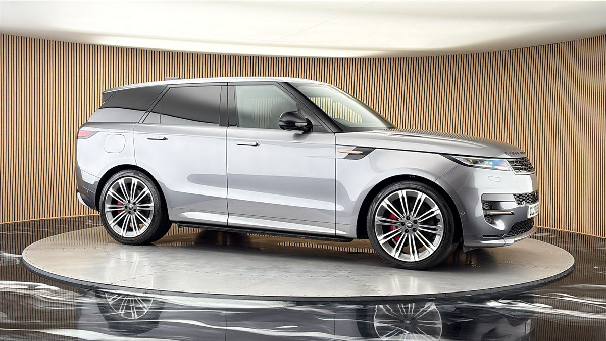 More views of Land Rover Range Rover Sport