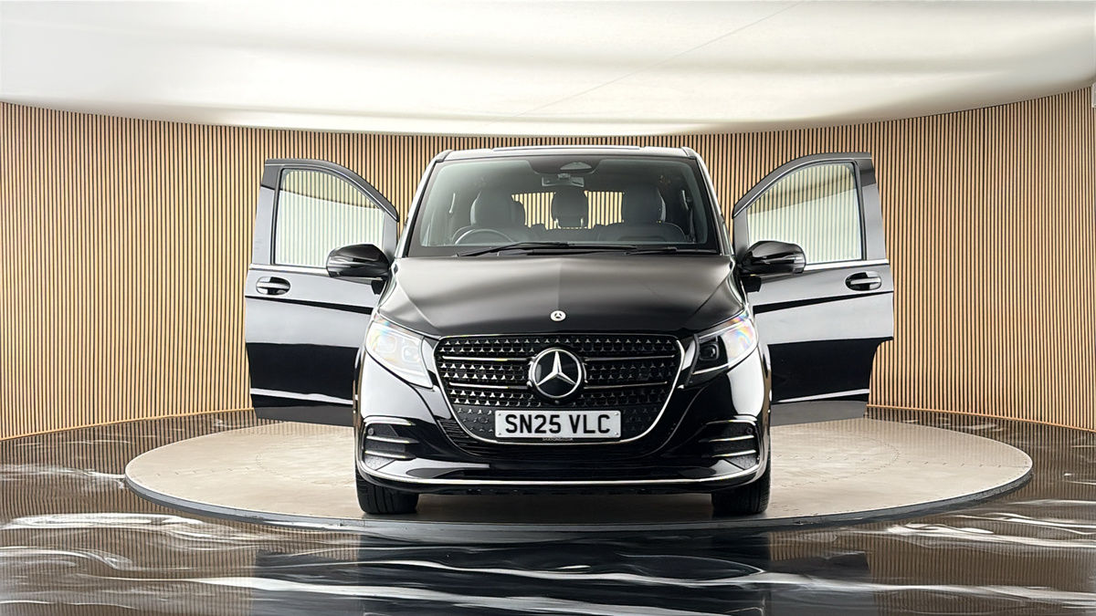 More views of Mercedes-Benz V Class