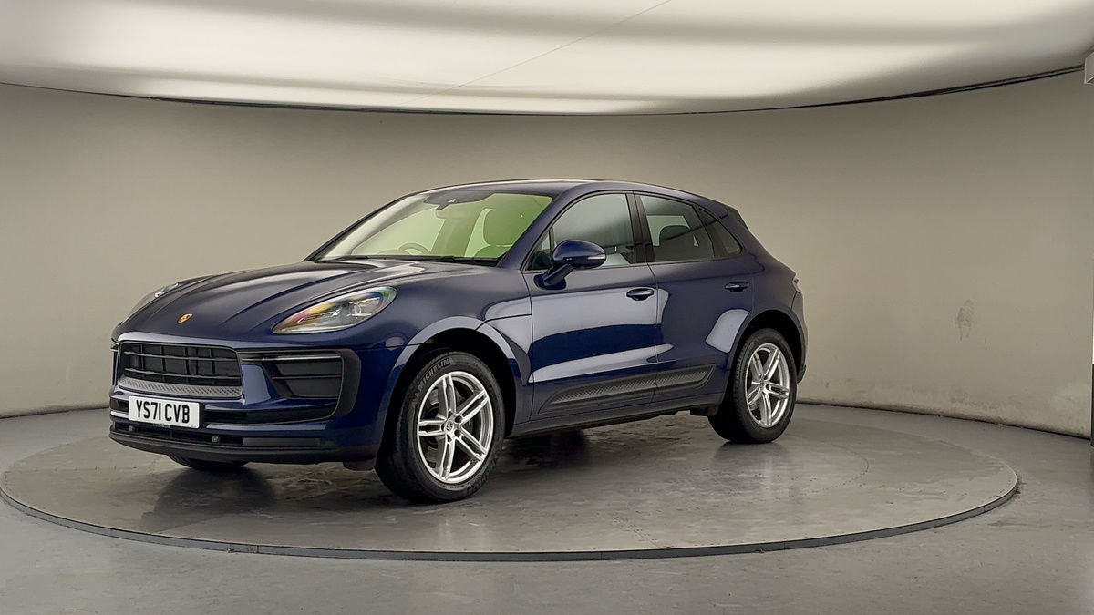 Porsche Macan Image 20