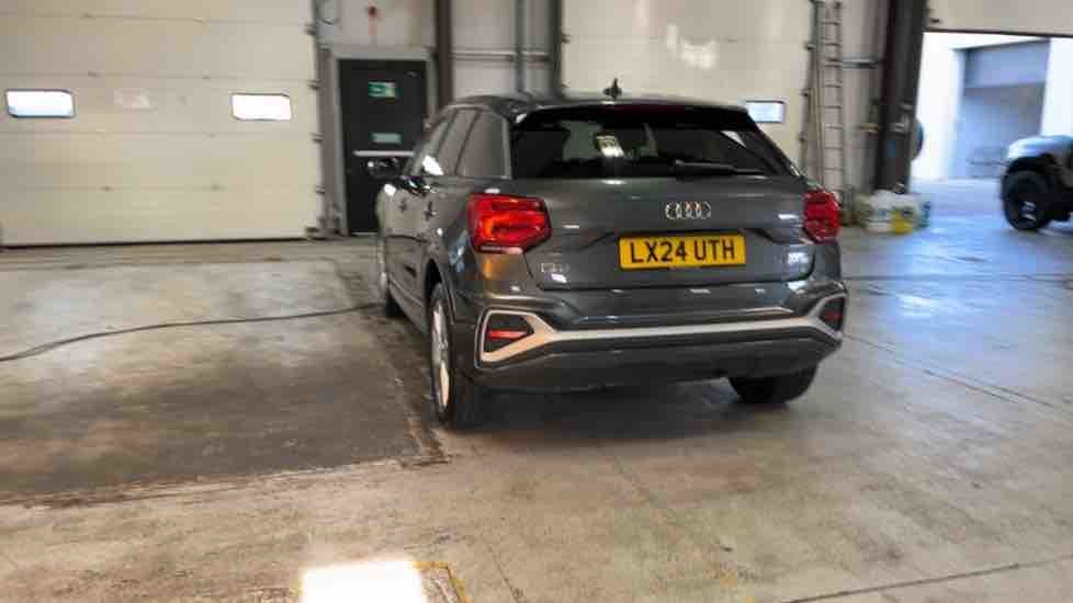 More views of Audi Q2