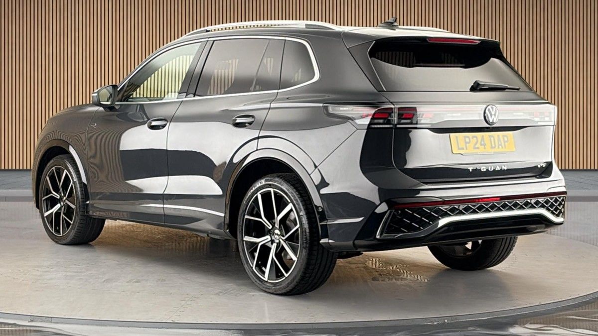 Volkswagen Tiguan Image 2