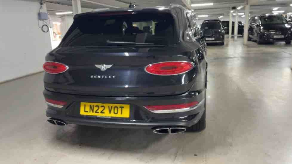 More views of Bentley Bentayga