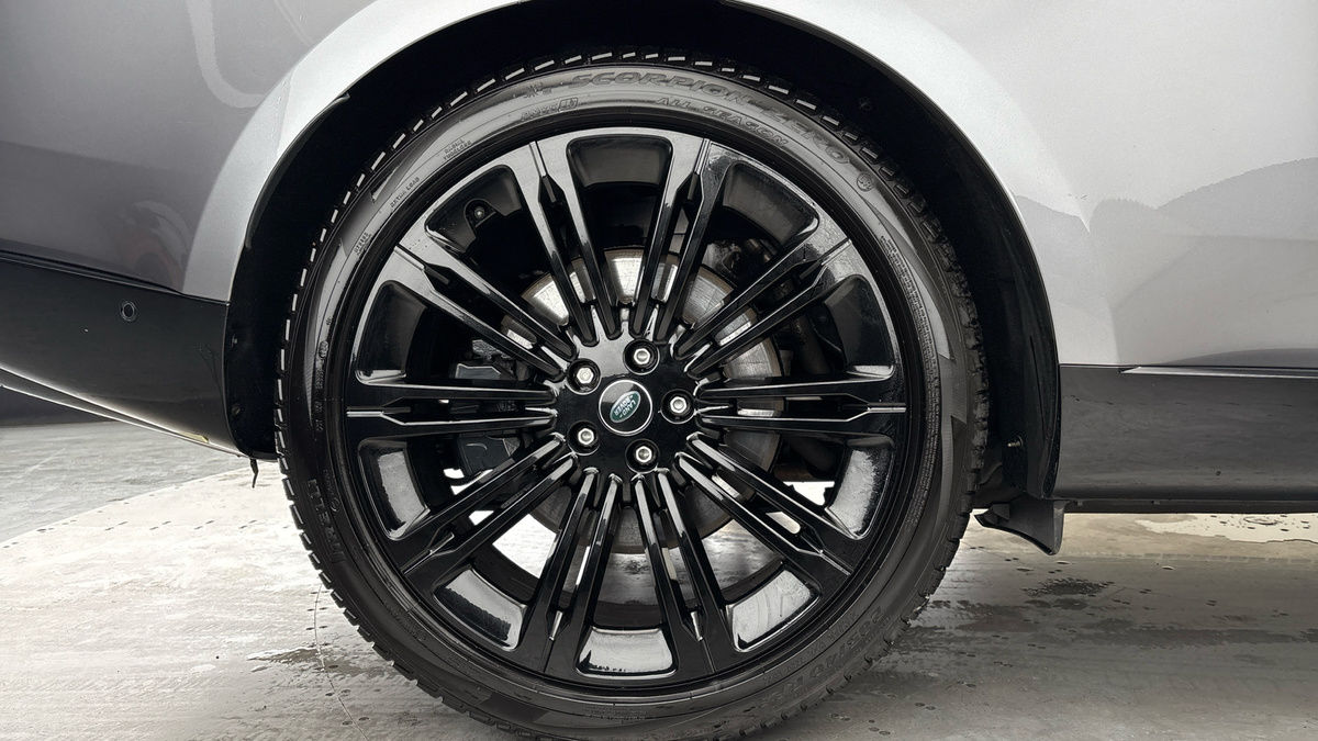 Land Rover Range Rover Image 10
