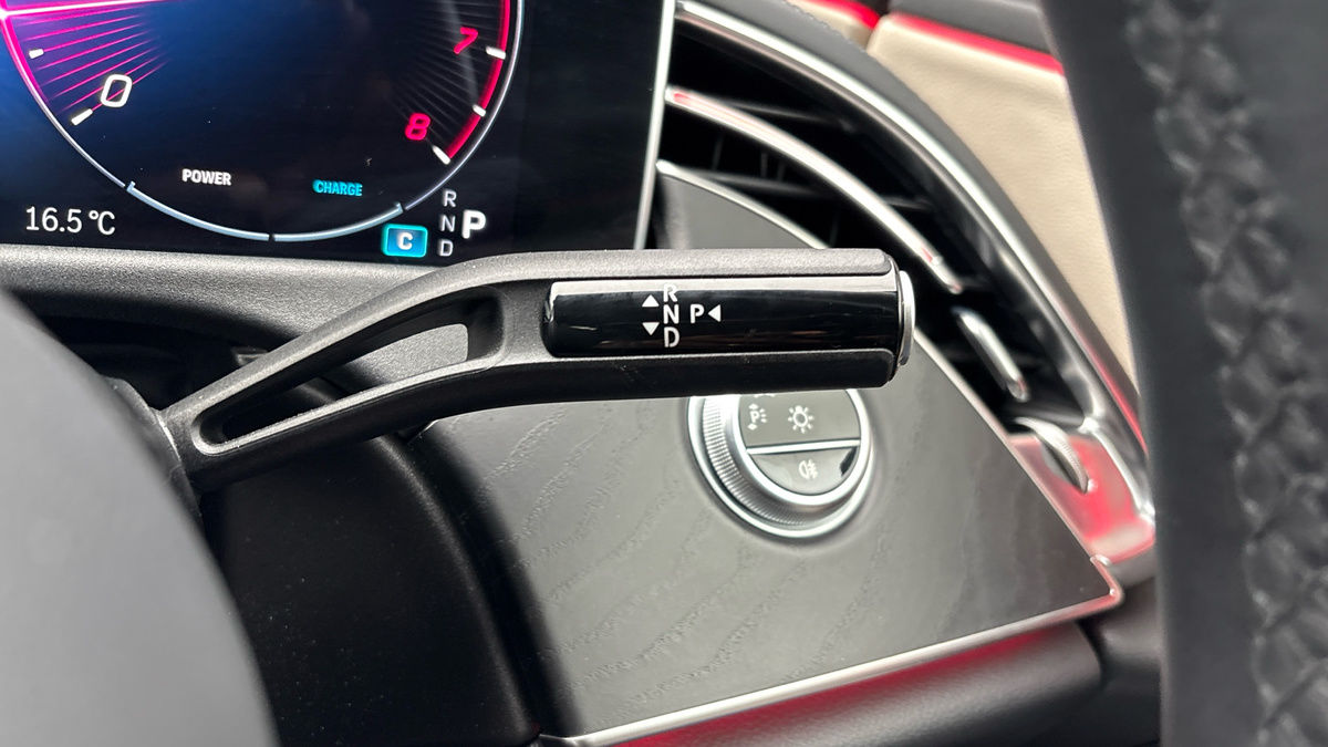 Mercedes-Benz E Class Image 6