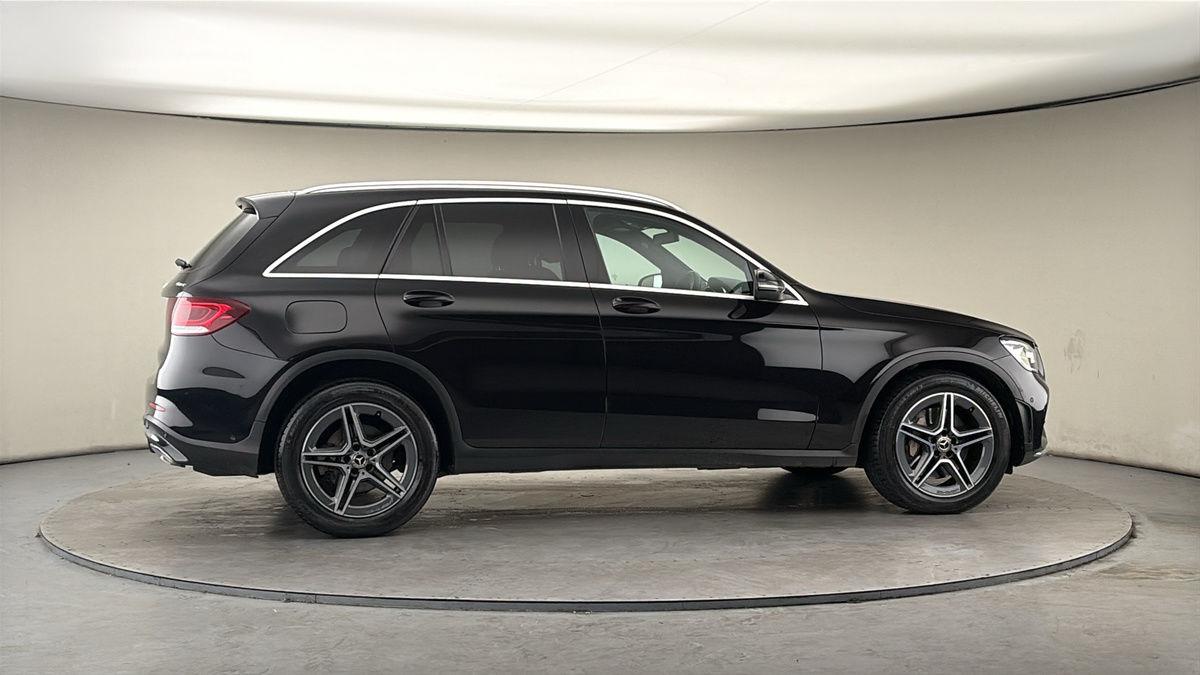 More views of Mercedes-Benz GLC