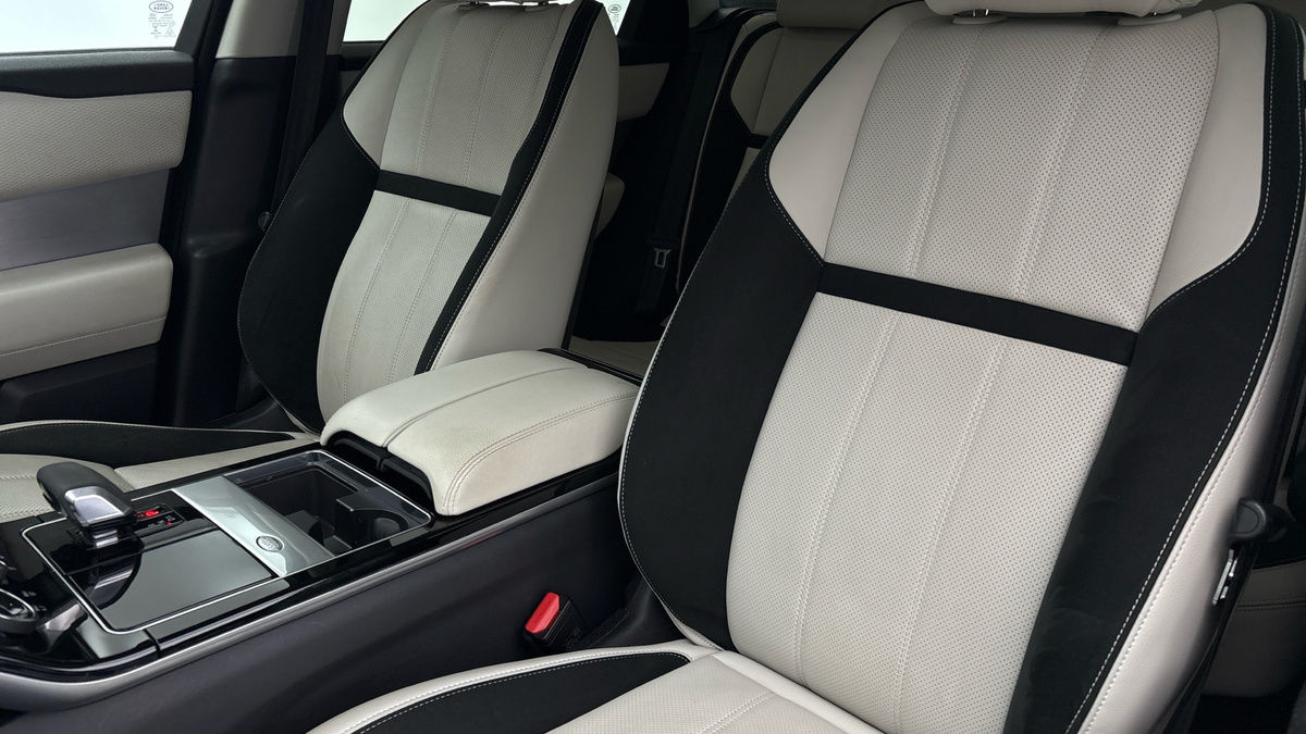 Land Rover Range Rover Velar Image 7