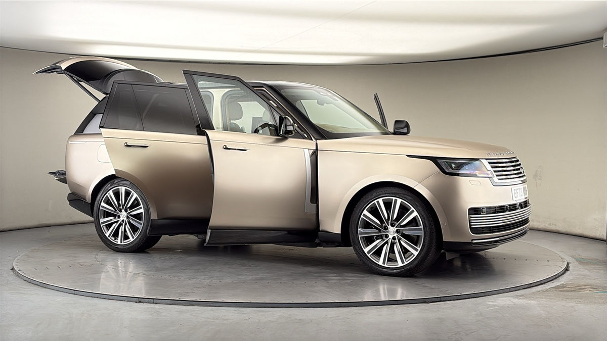 More views of Land Rover Range Rover