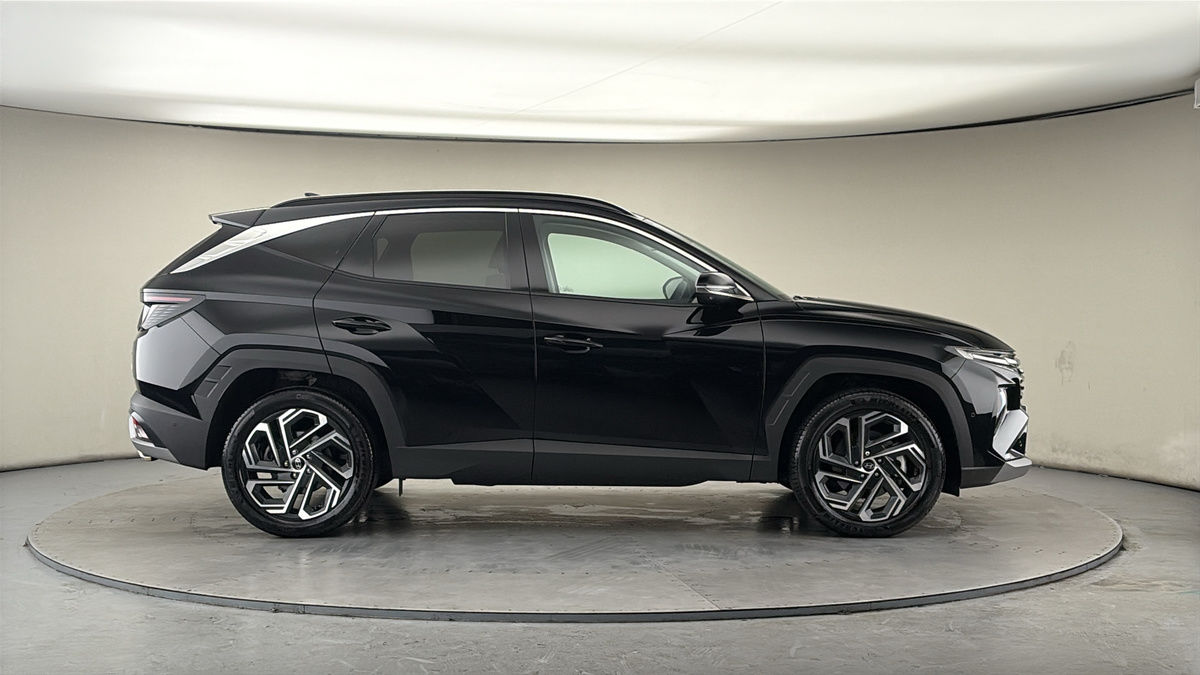 Hyundai TUCSON Image 16