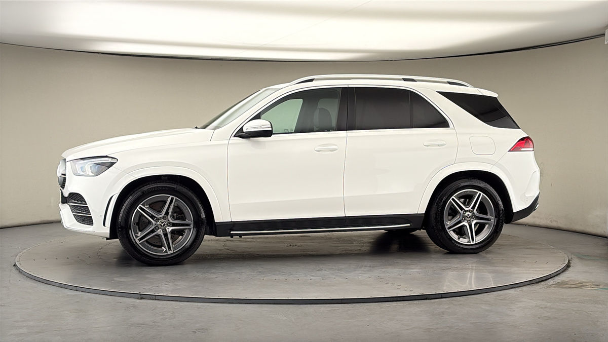 More views of Mercedes-Benz GLE