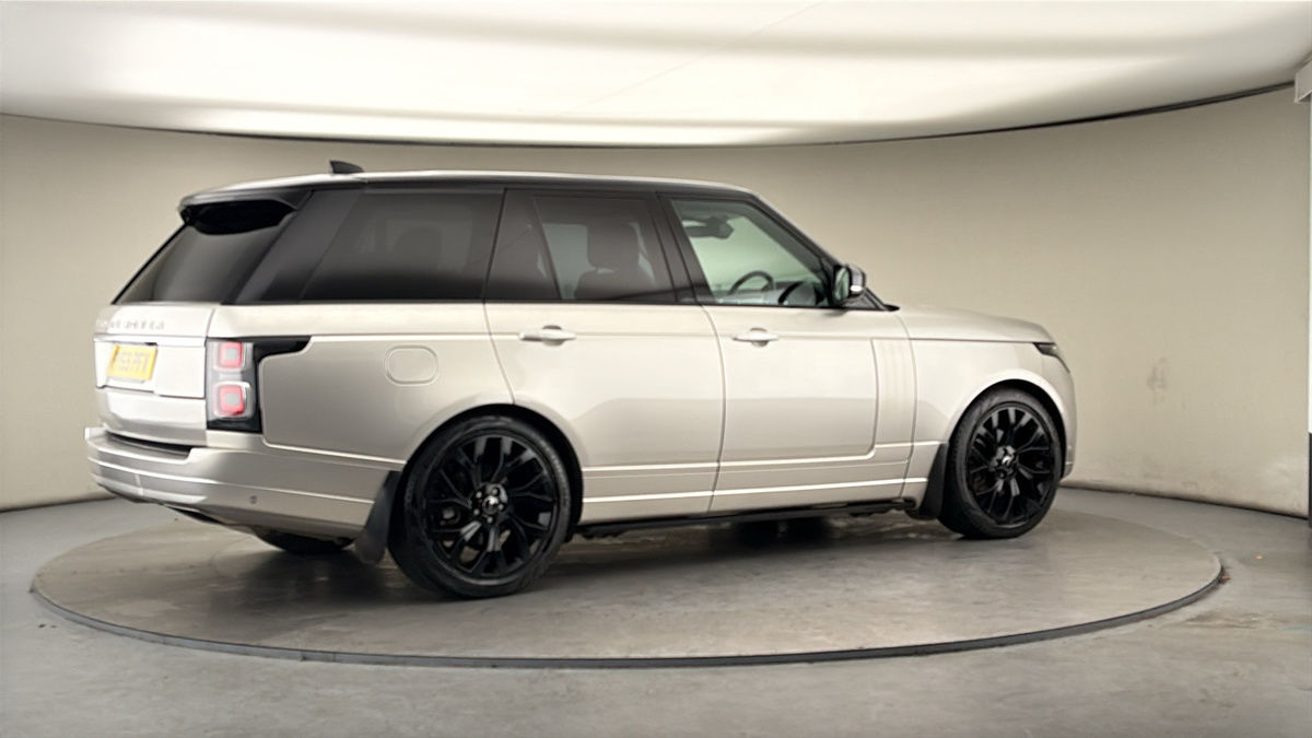 More views of Land Rover Range Rover