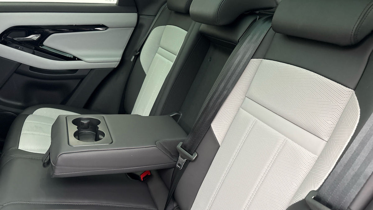 Land Rover Range Rover Evoque Image 9