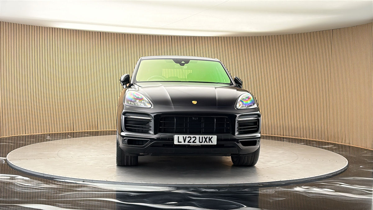 More views of Porsche Cayenne