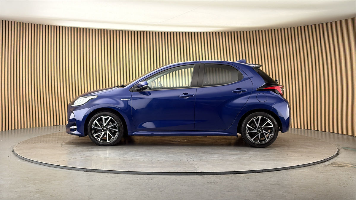 Toyota Yaris Image 15