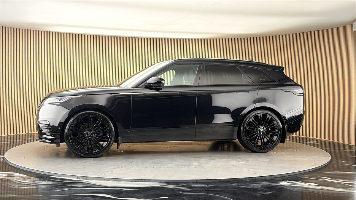 More views of Land Rover Range Rover Velar