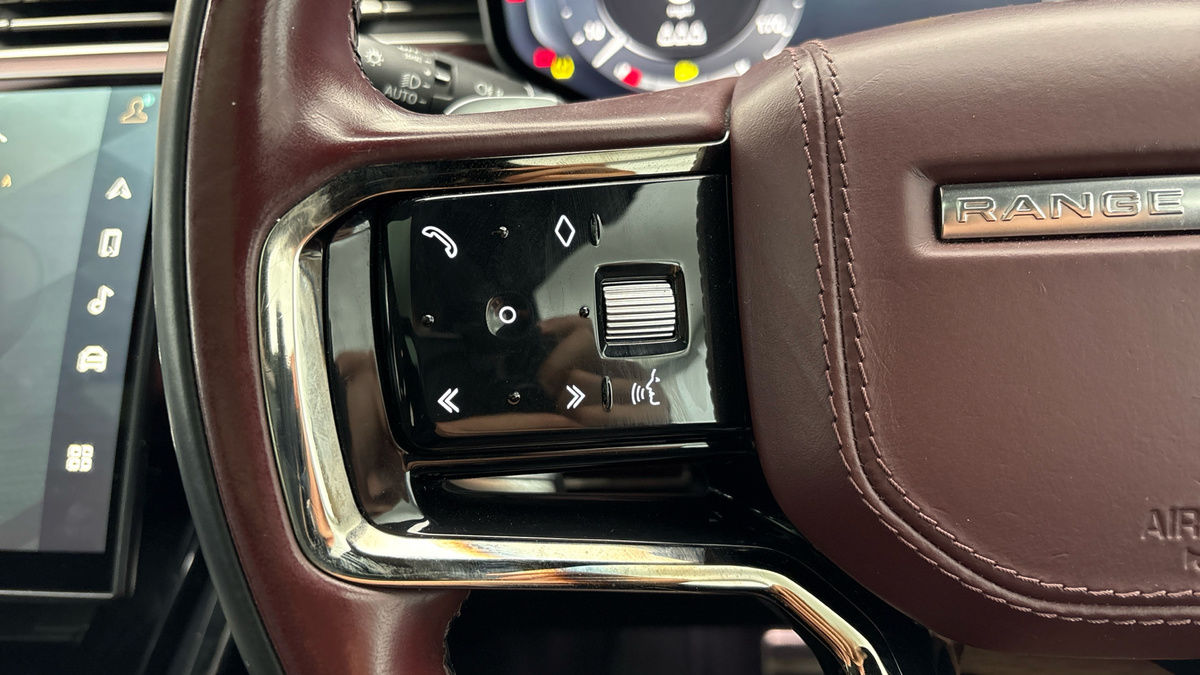 Land Rover Range Rover Sport Image 13