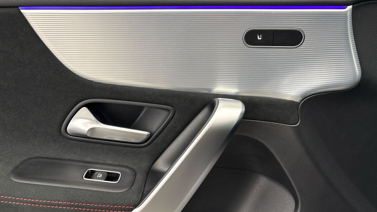 Mercedes-Benz A Class Image 19