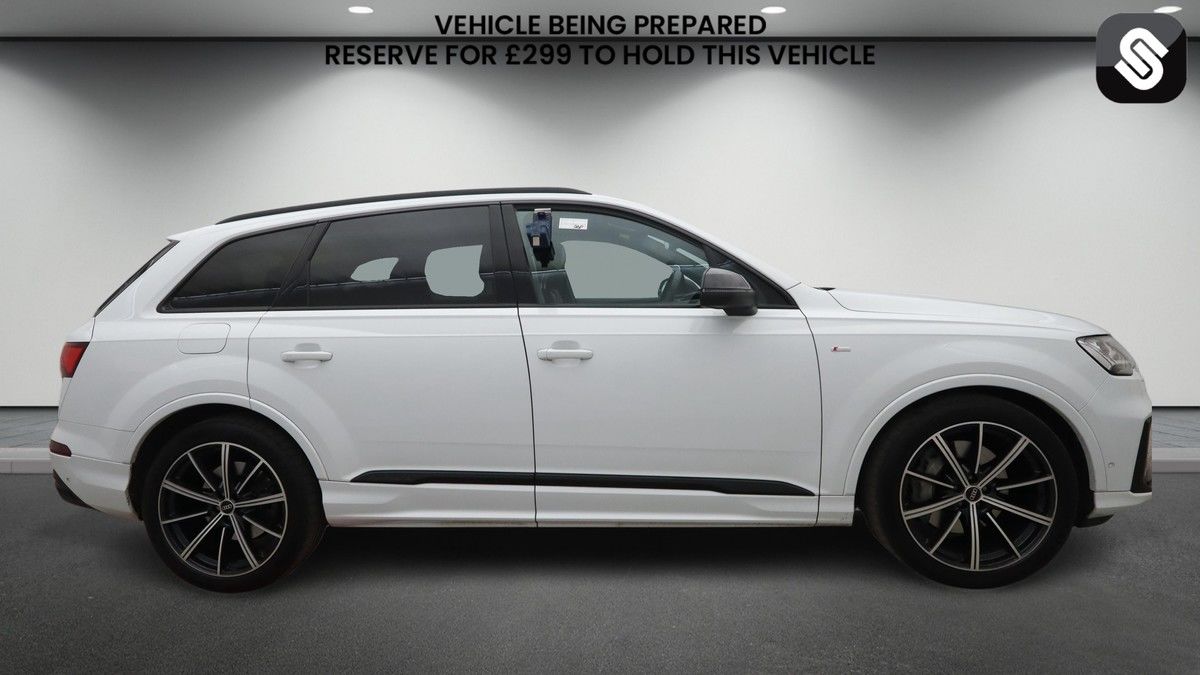Audi Q7 Image 5