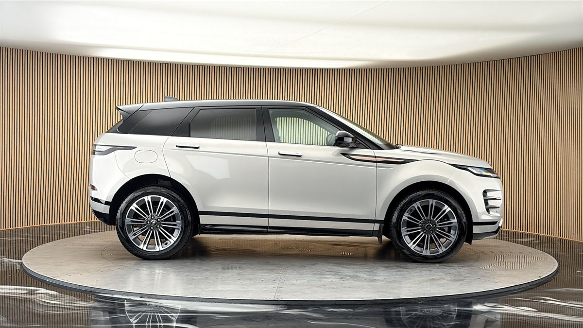 Land Rover Range Rover Evoque Image 16