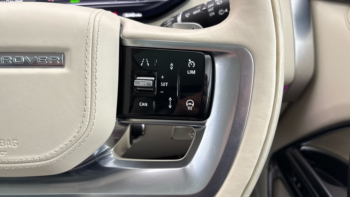Land Rover Range Rover Image 14