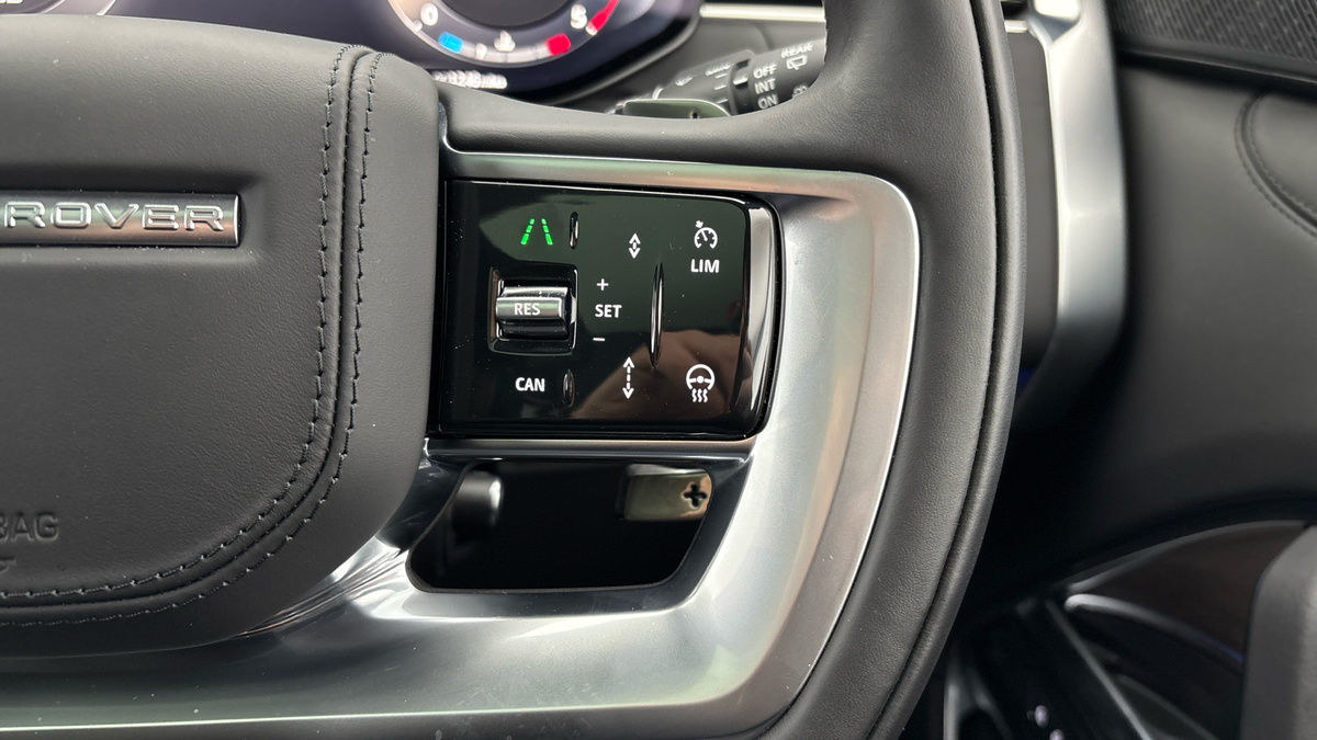 Land Rover Range Rover Image 14