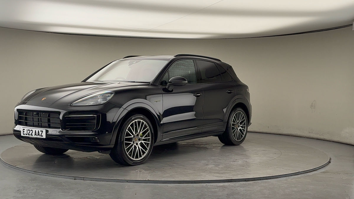 More views of Porsche Cayenne