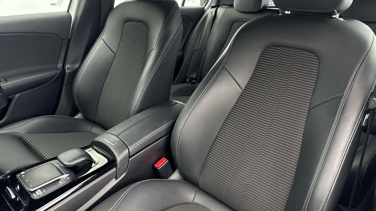 Mercedes-Benz A Class Image 7